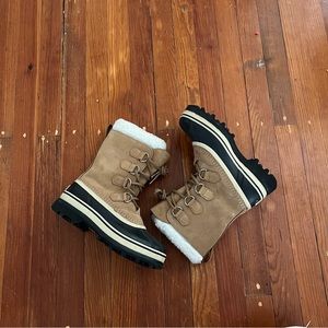 Sorel Women’s Caribou | Size 7